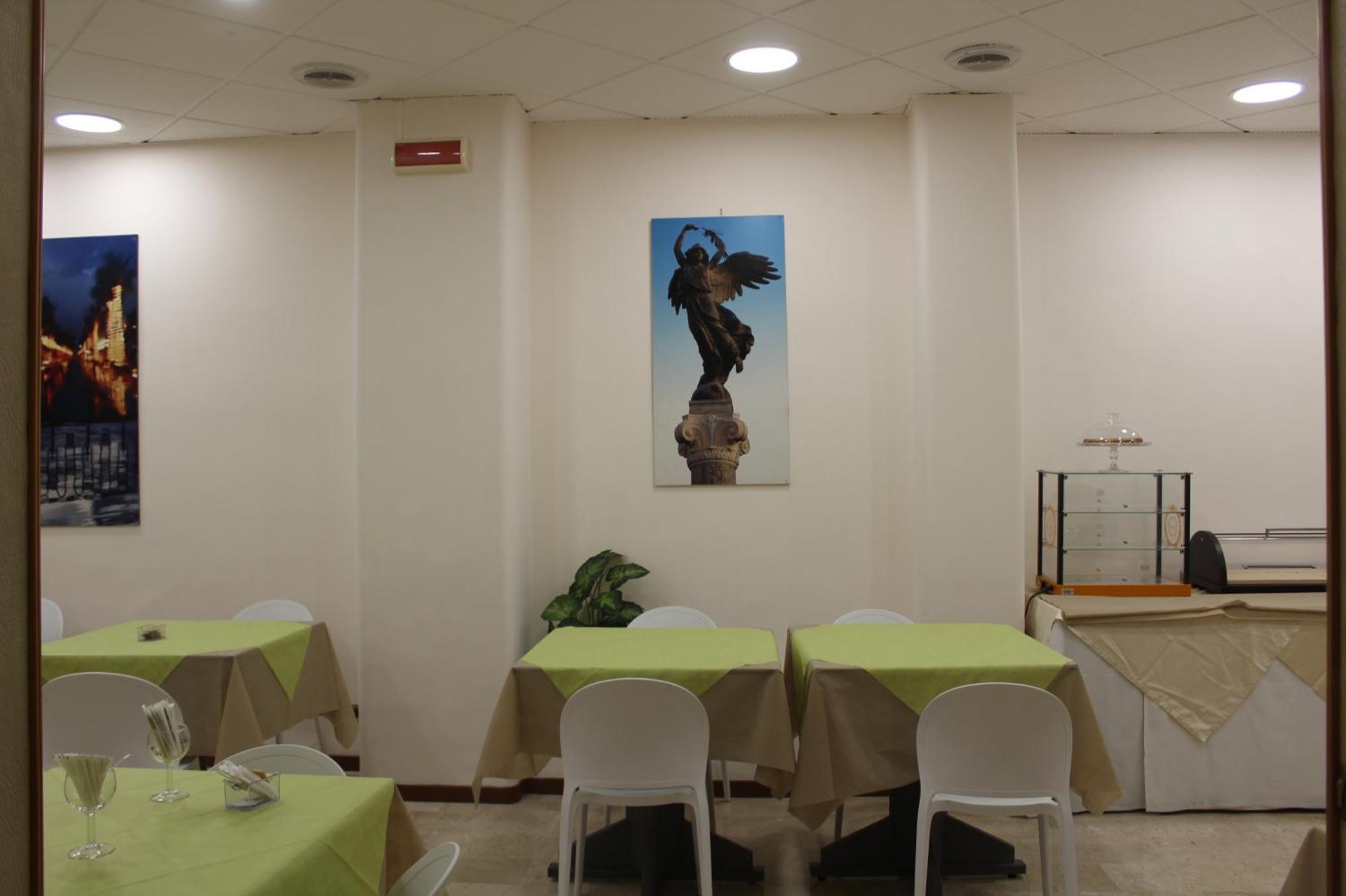 Hotel Palace Masoanri'S Reggio Calabria Exterior photo