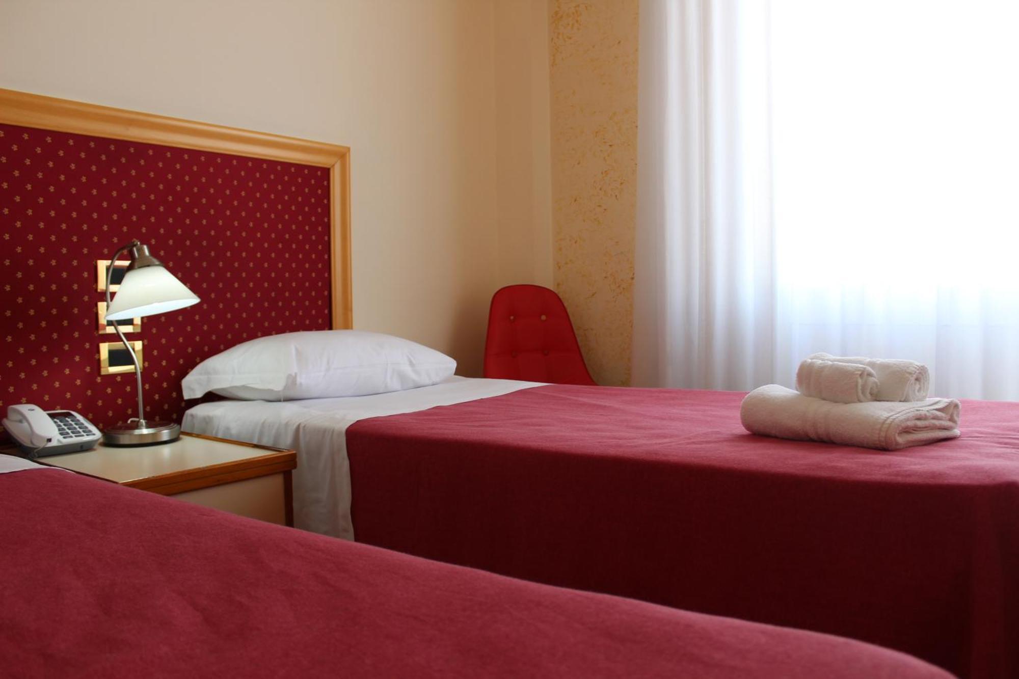 Hotel Palace Masoanri'S Reggio Calabria Exterior photo